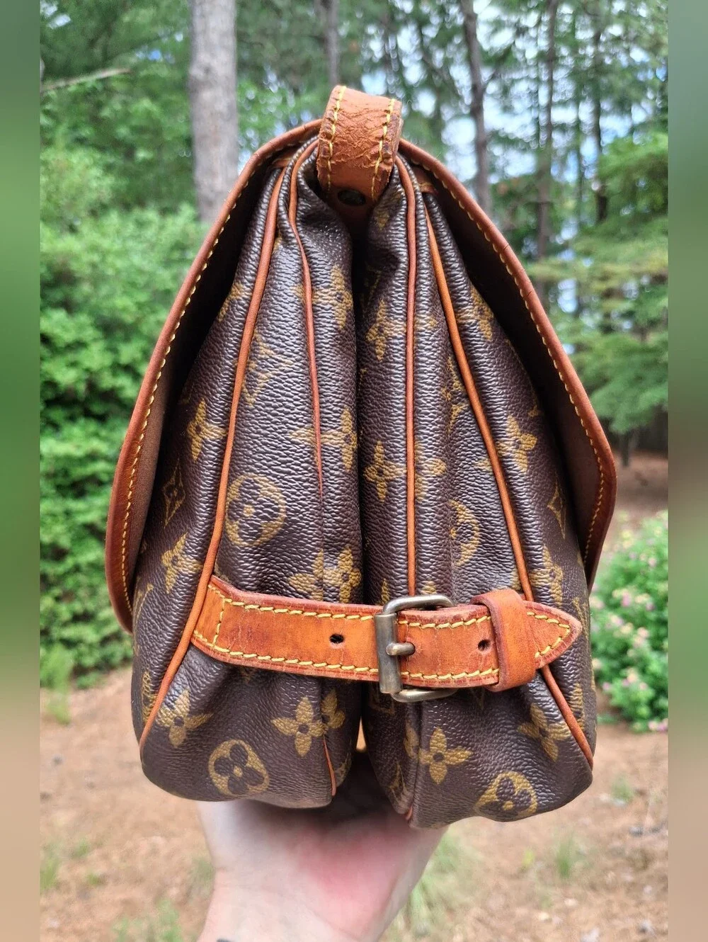 Vintage Louis Vuitton Saumur 30 Monogram Coated Canvas Messenger Saddle Bag - Picture 3 of 16